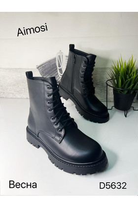 Женские ботинки D5632 черные