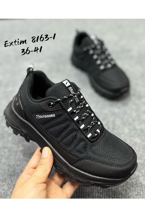 Женские кроссовки 8163-1 черные